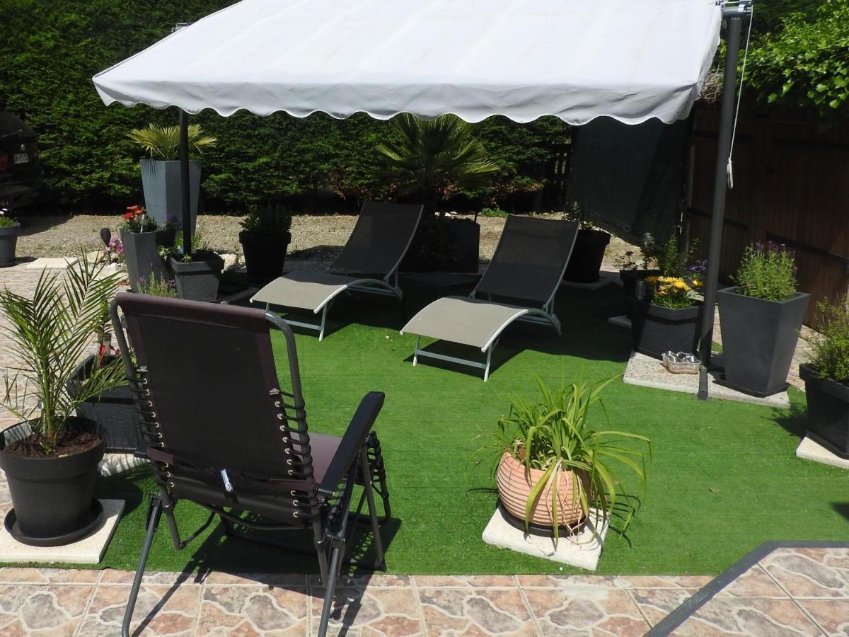 Appartement Mansarde Et Climatise 50 M2 Pompignan  Dış mekan fotoğraf