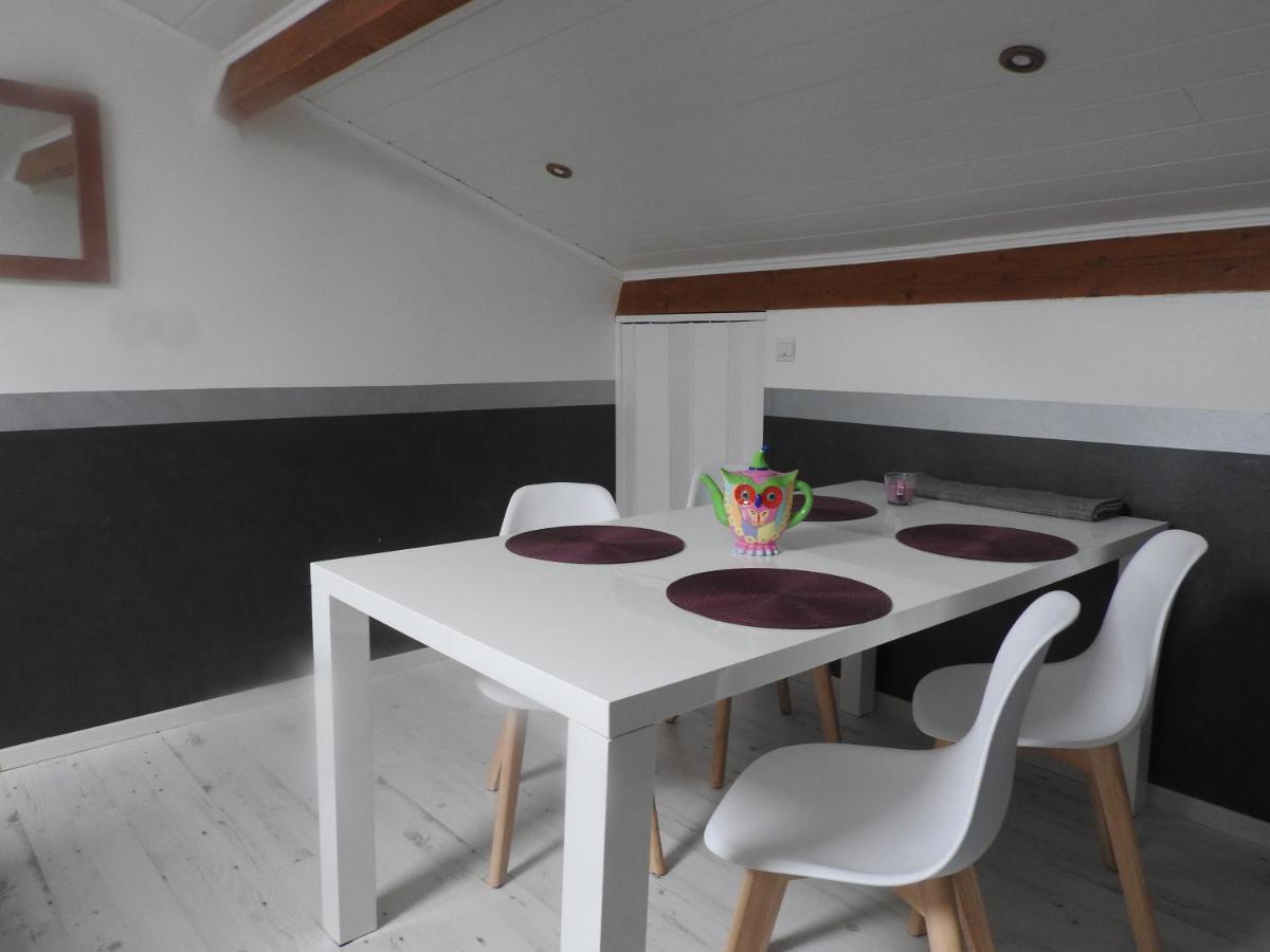 Appartement Mansarde Et Climatise 50 M2 Pompignan  Dış mekan fotoğraf