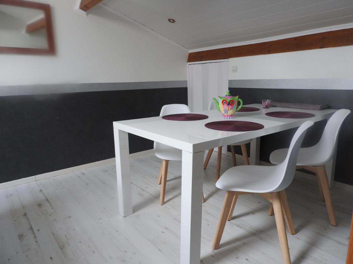 Appartement Mansarde Et Climatise 50 M2 Pompignan  Dış mekan fotoğraf