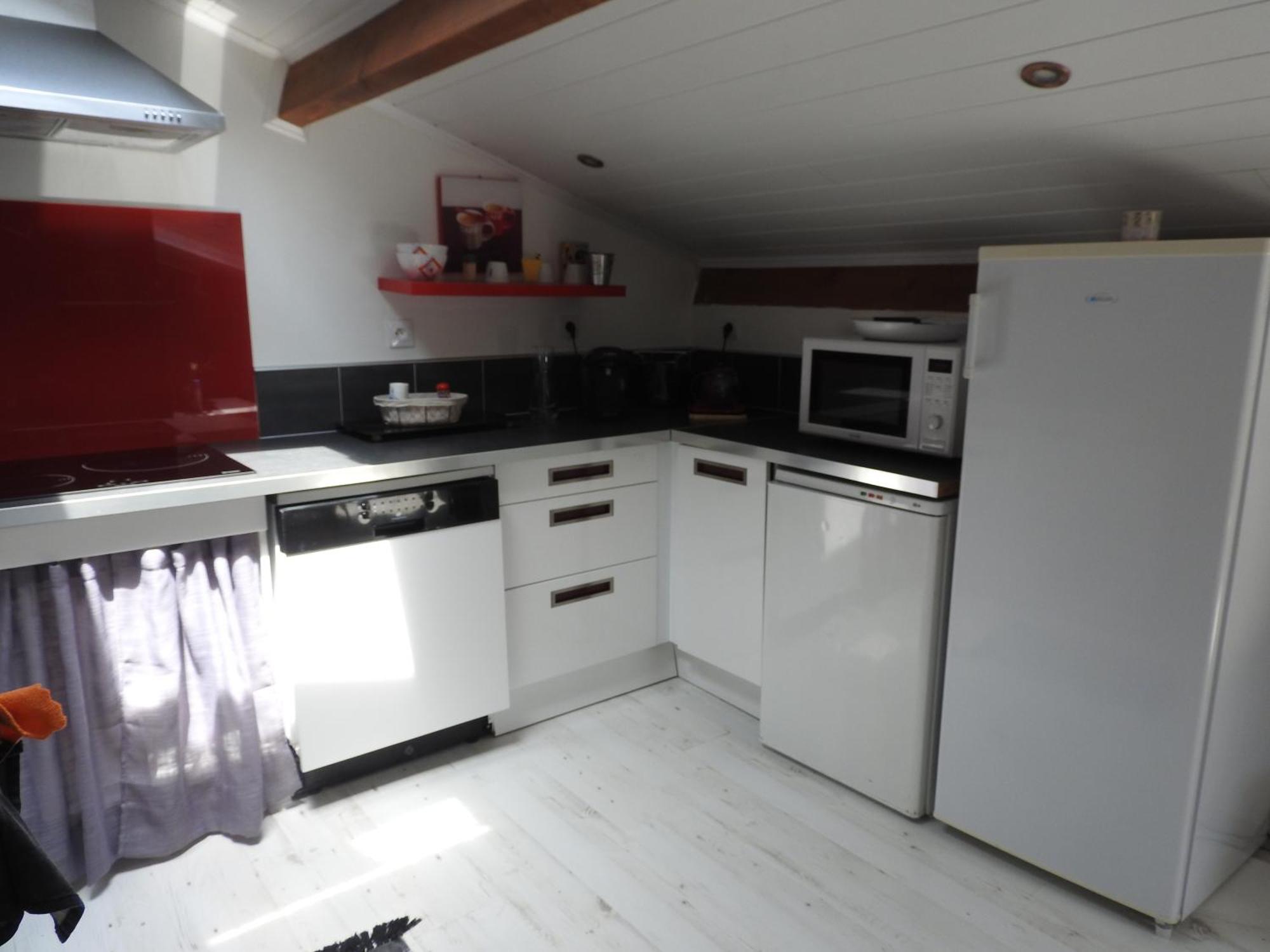 Appartement Mansarde Et Climatise 50 M2 Pompignan  Dış mekan fotoğraf